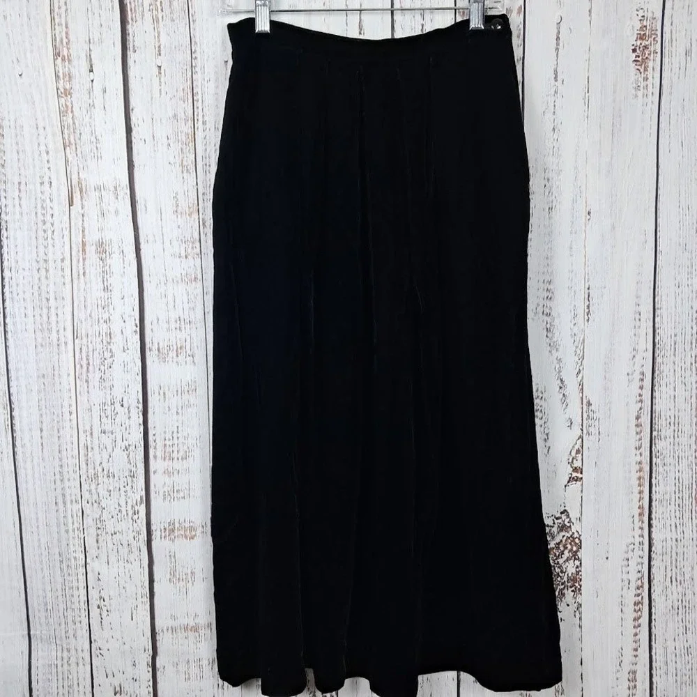 Vintage 70s JOHN MEYER 12 Black Velvet Maxi Skirt Gothic Victorian Dark Romantic